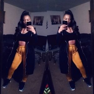 Meet your Posher, Kendra